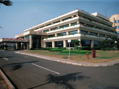 <div><b>Astra Agro Niaga Headquarter</b>,&nbsp;<span style="font-size: 10pt;">Pulogadung, East Jakarta</span></div><div style="font-weight: normal;">5-floor reinforced concrete building</div>